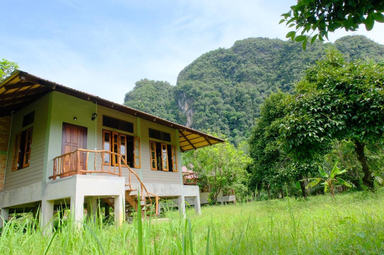 Monkey Mansion - Jungalows & Tours Villa Khao Sok National Park Eksteriør bilde